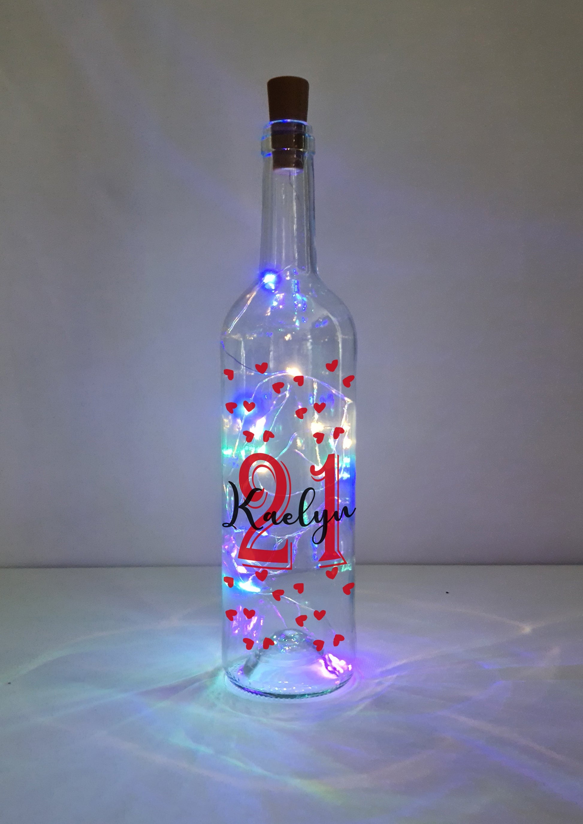 21st Birthday Gift For Her, Hearts Light Up Wine Bottle, Birthday Gift For Woman, Best Friend Present, Daughter, Cousin, Sister, Mummy Glass